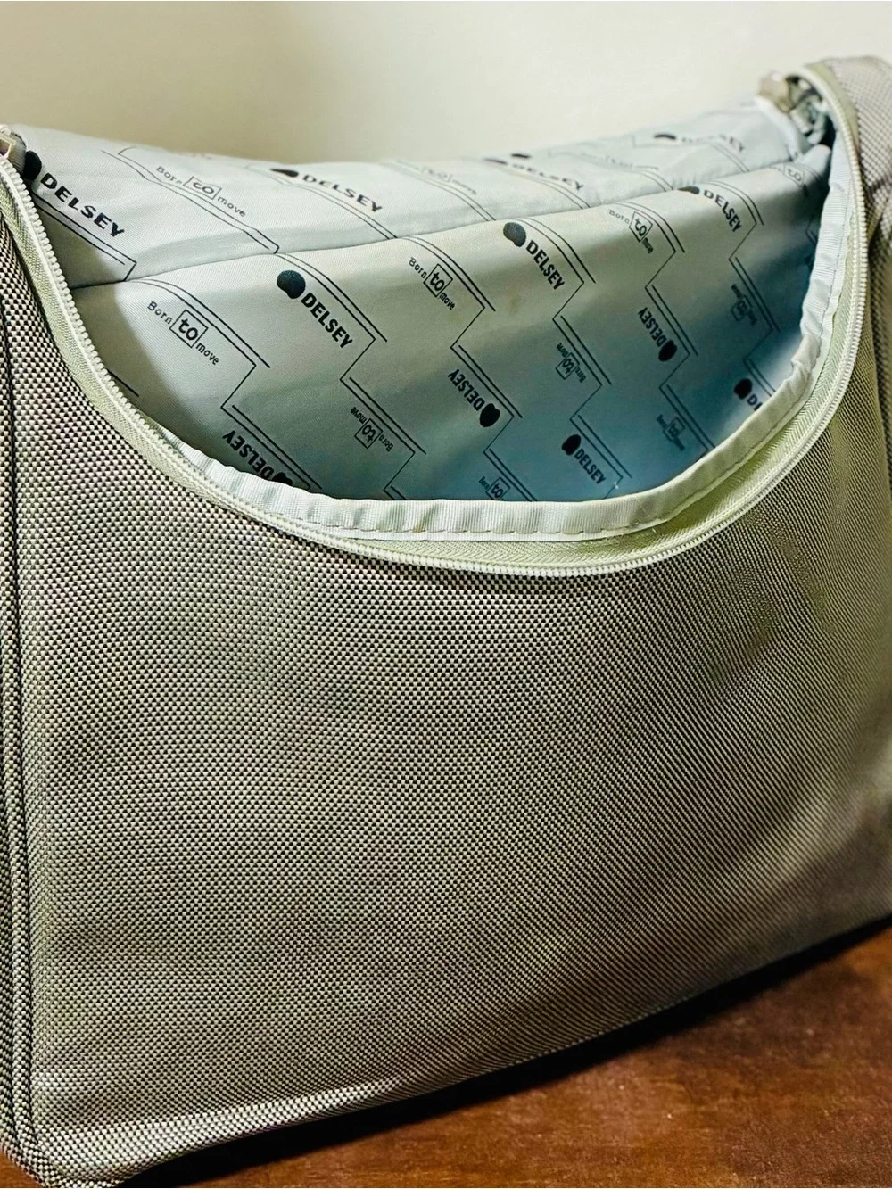 Delsey Crossbody Laptop Case, 14”